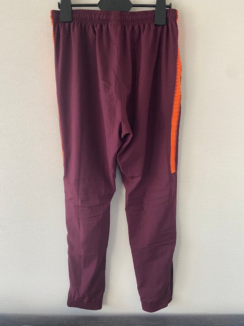 ☆送料無料☆NIKE(ナイキ)バルセロナトラックスーツ☆上下セット☆
