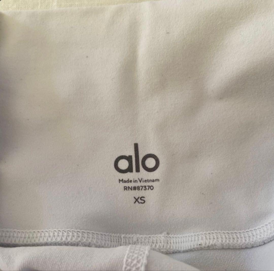 alo レギンス　ホワイト