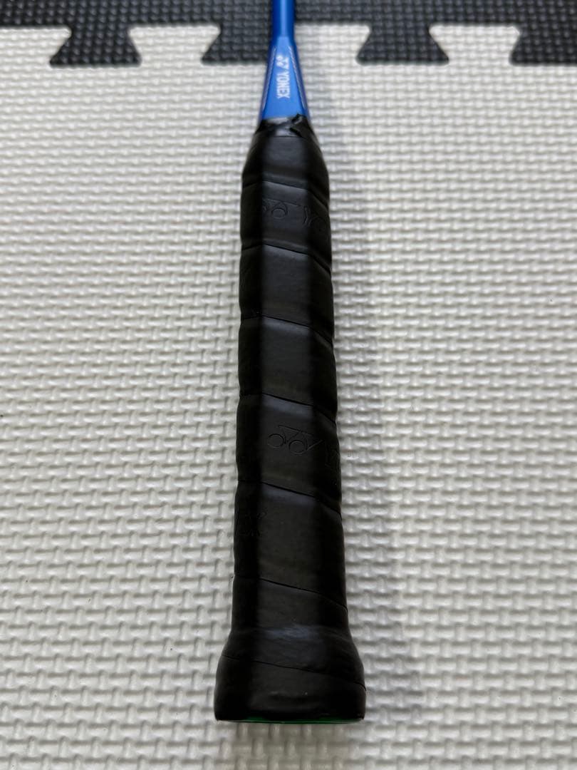 美品 YONEX NANOFLARE 30 バドミントンラケット