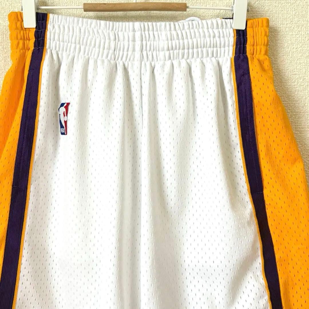 Lakers レブロン セットアップ