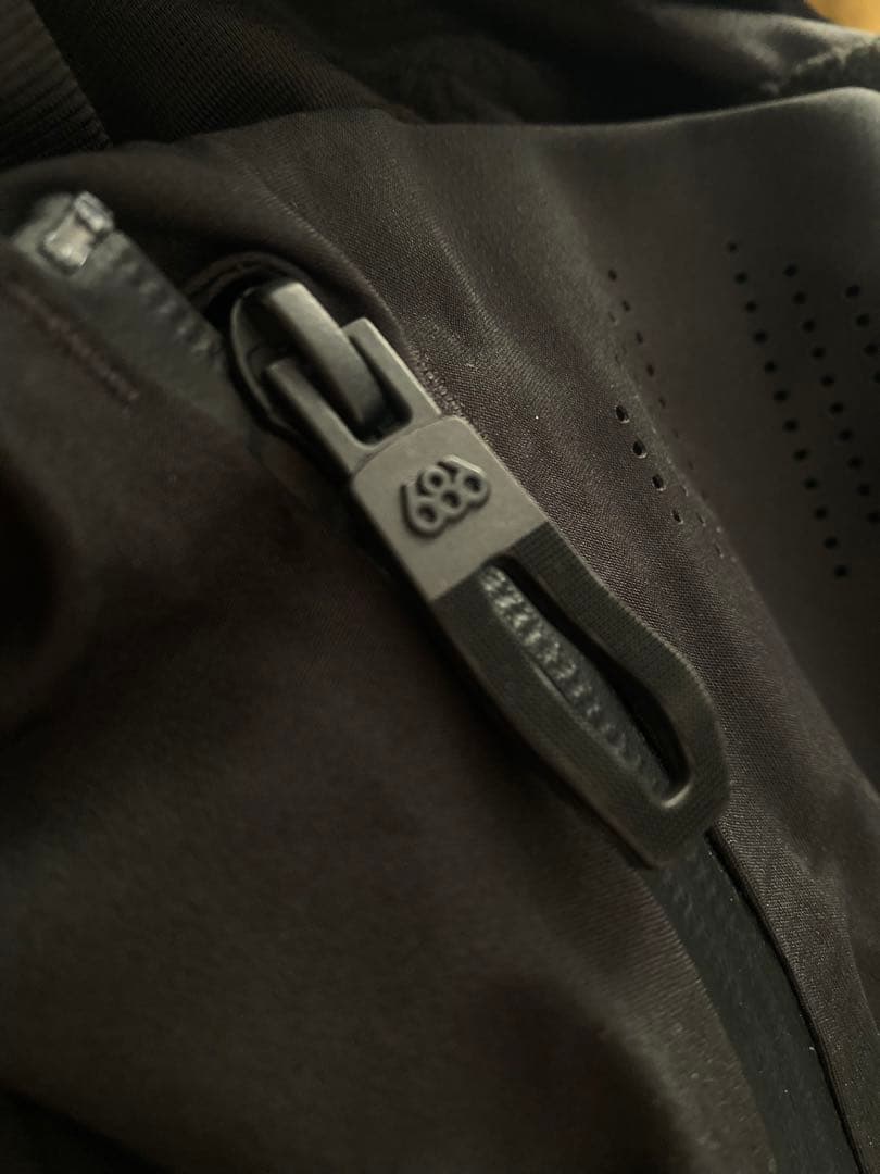 686 MEN'S HYDRA THERMAGRAPH ブラック