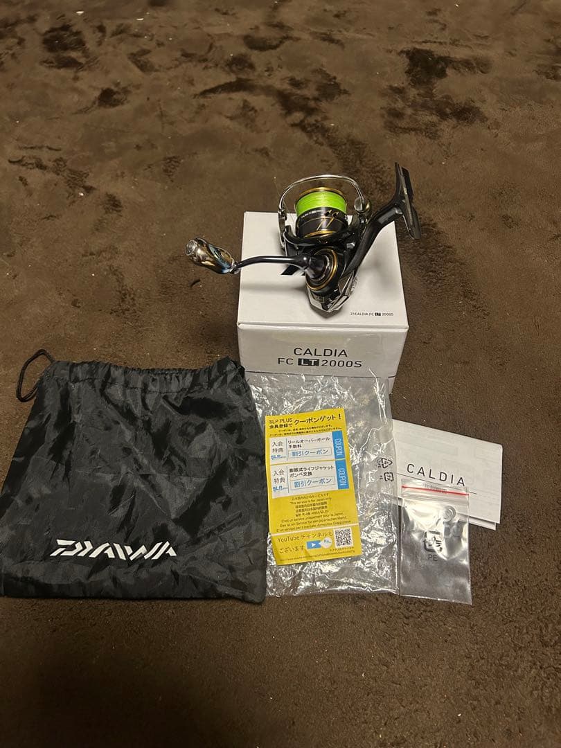 Daiwa CALDIA FC LT2000S スピニングリール