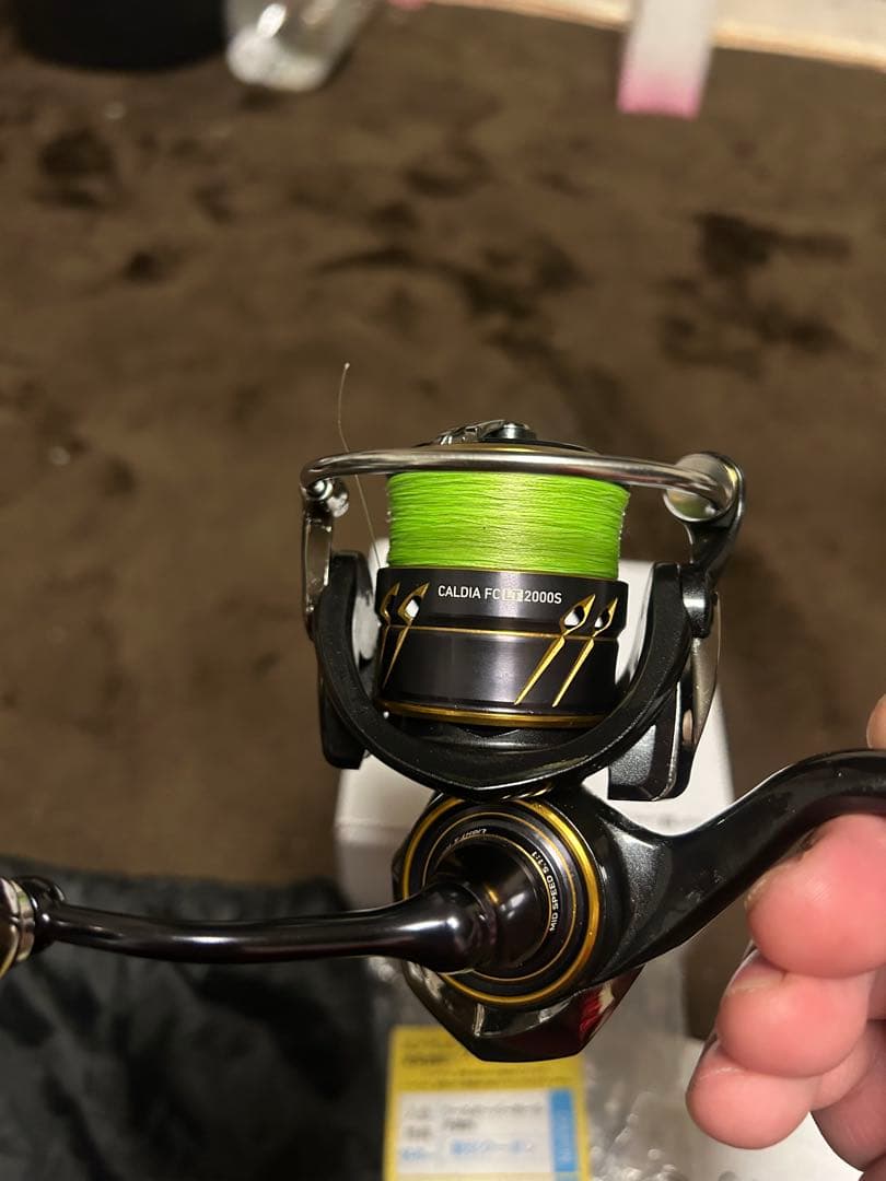 Daiwa CALDIA FC LT2000S スピニングリール
