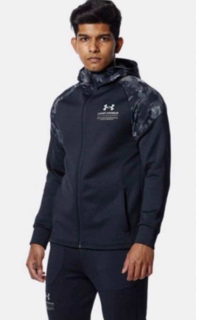 UNDER ARMOUR アンダーアーマー　カモフラ　セットアップ　黒