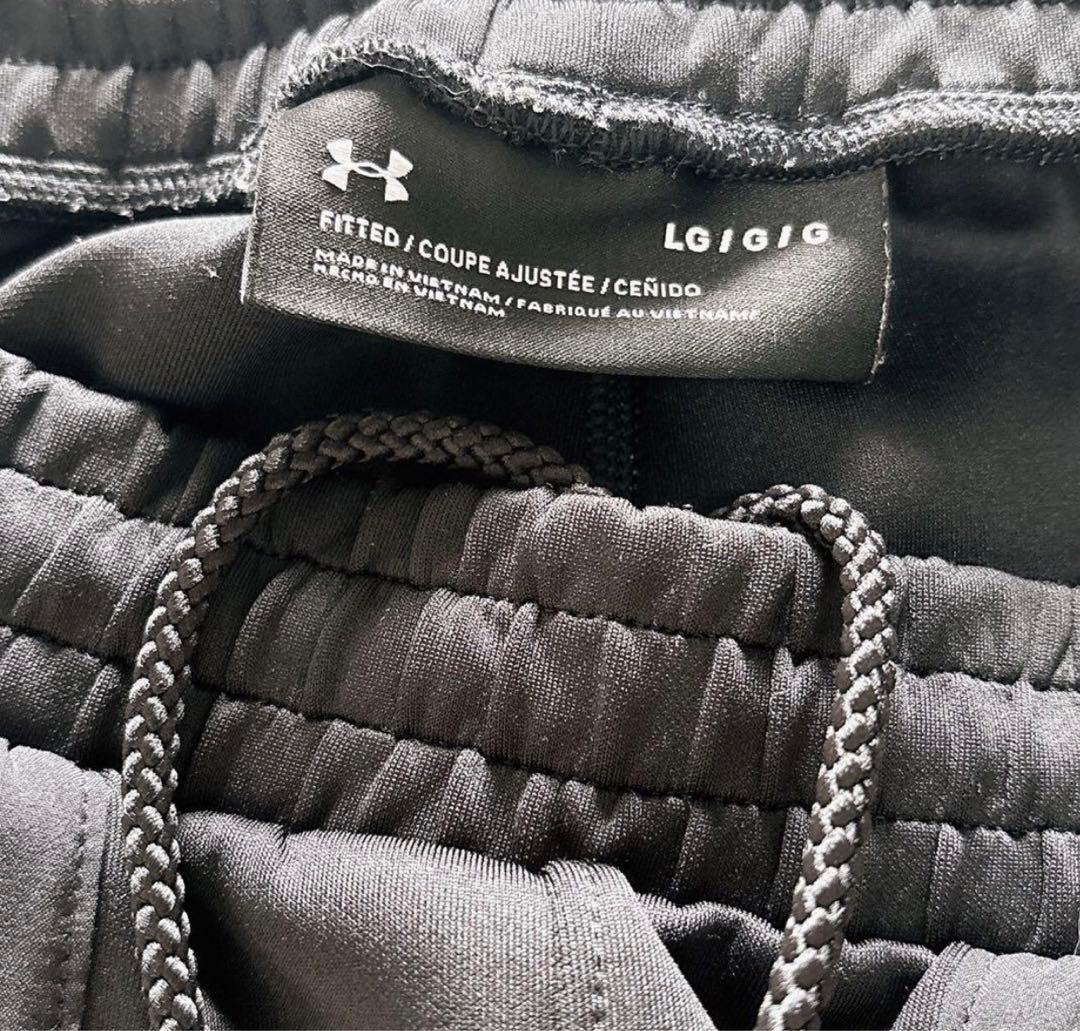 UNDER ARMOUR アンダーアーマー　カモフラ　セットアップ　黒