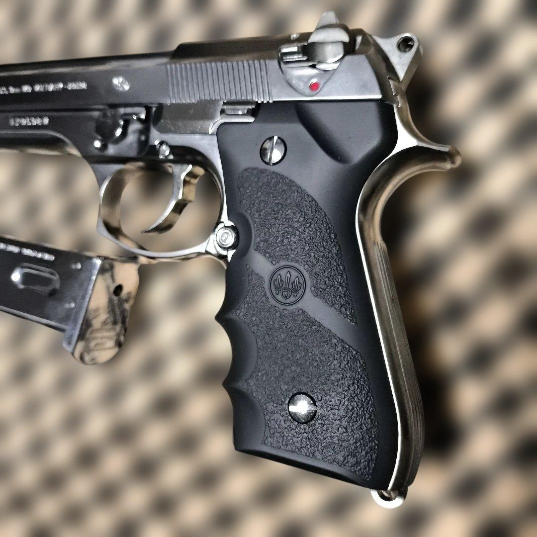 1 東京マルイ製　M92F　クロームステンレスモデル　状態良好品
