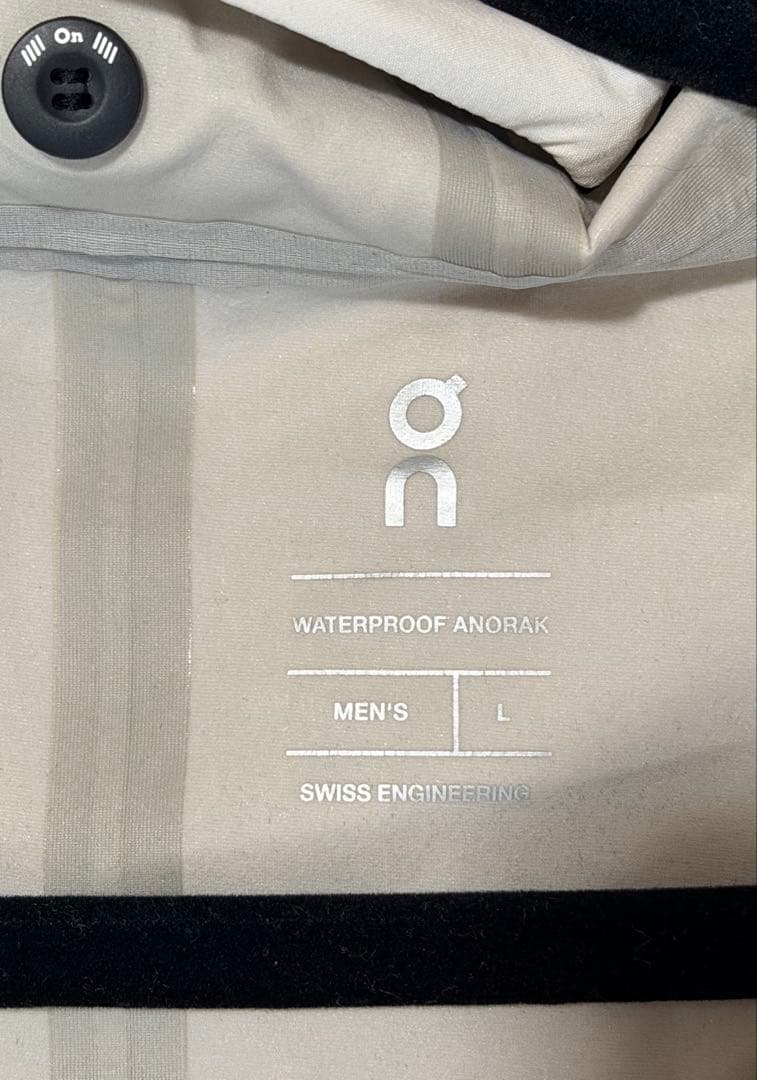 ウォーキング・ランニングウェア On Waterproof Anorak White/L