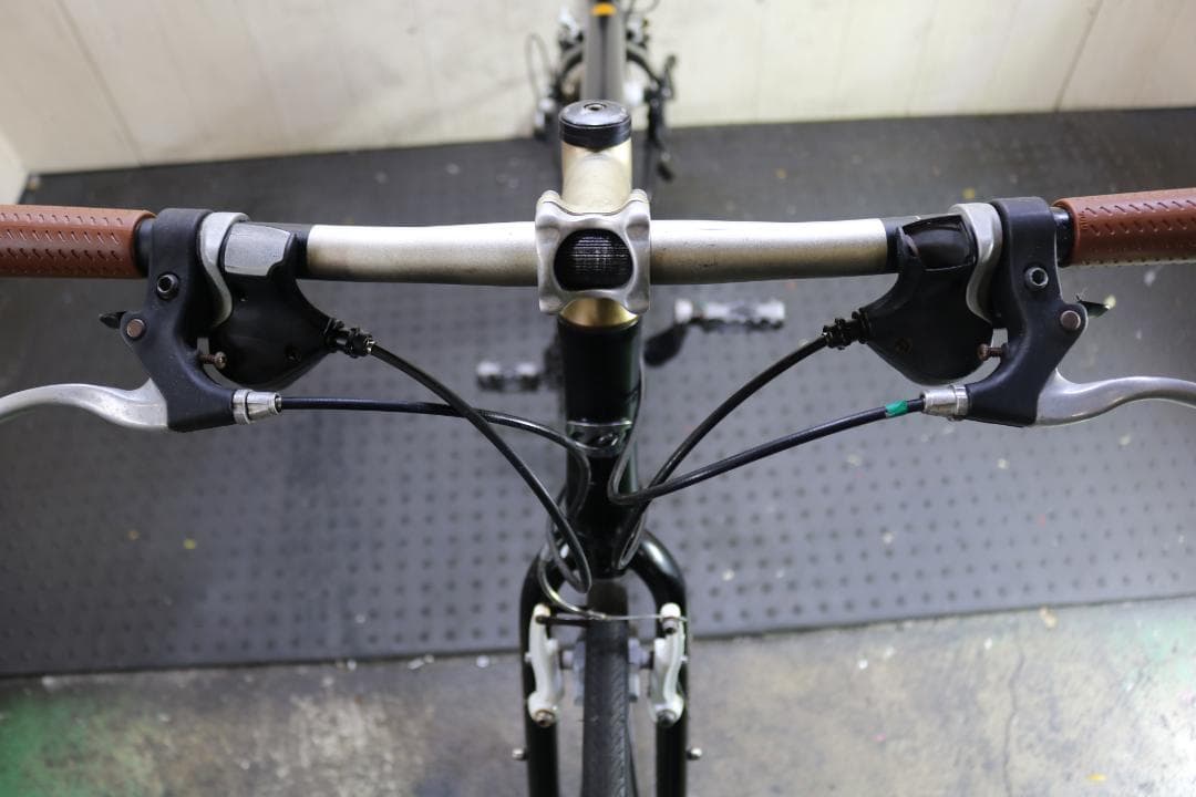 ルイガノLGS-CHASSE 700C アルミ 24速 470mm クロス