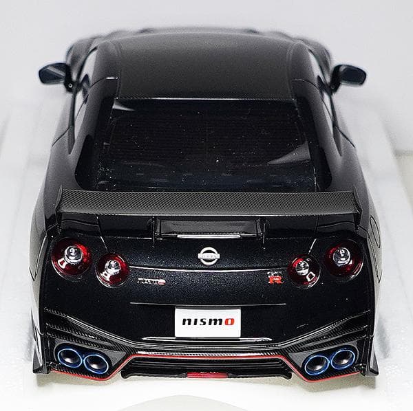 オートアート 1/18 GT-R R35 ニスモ スペシャル 77504
