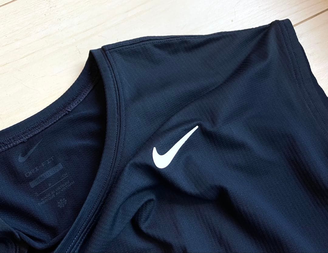 美品＊NIKEナイキ＊ビクトリートップス&スコート上下セットアップS