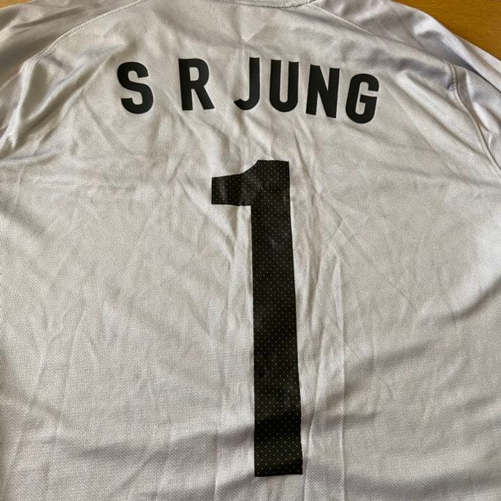 新品　ナイキ　サッカー　韓国代表　ユニフォーム　ウェア