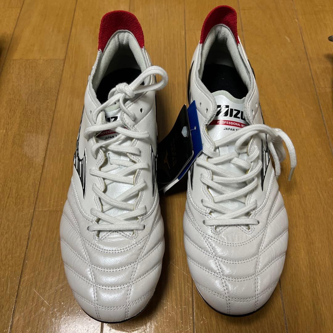 Mizuno Morelia Neo III サッカーシューズ