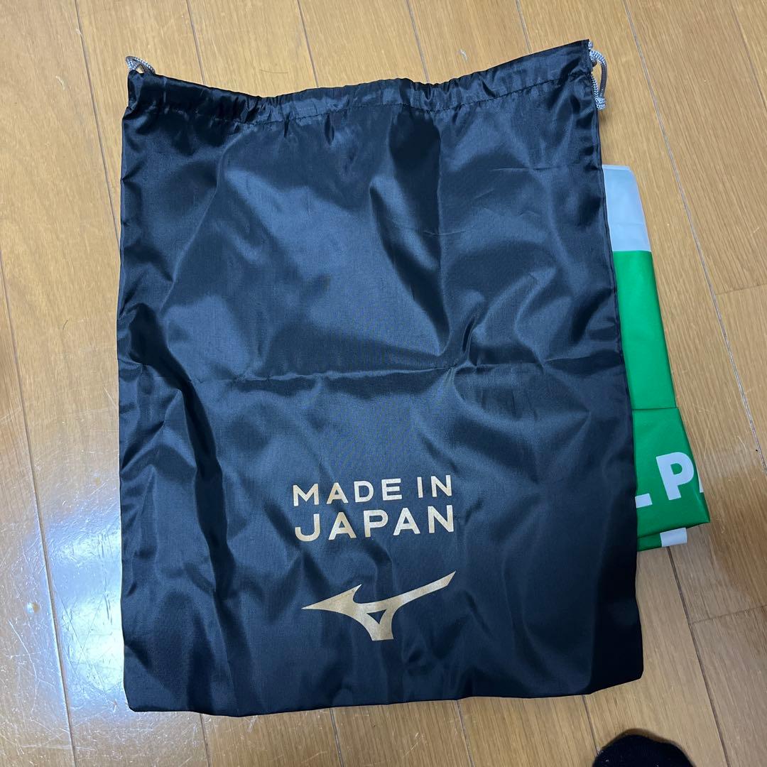 Mizuno Morelia Neo III サッカーシューズ