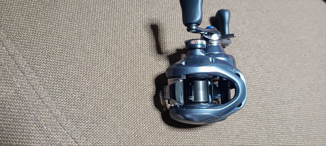 Shimano SLX DC XT 71HG ベイトリール