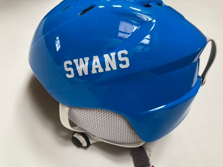 【美品】swans ✨スキー&スノーボード　ヘルメット２個セット
