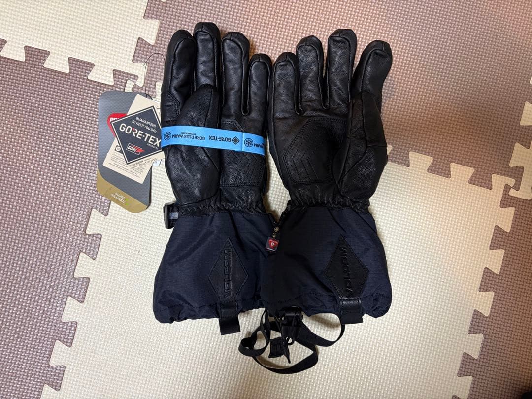VOLCOM メンズ 91 GORE-TEX GLOVE スノーグローブMサイズ
