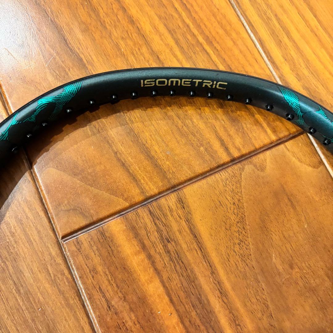 美品　日本未発売モデル　YONEX VCORE 97 PRO HD G2