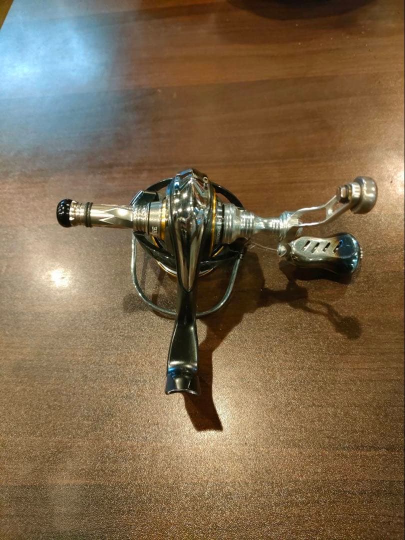 ダイワ　ルビアスエアリティFCLT2500S リブレカスタム品