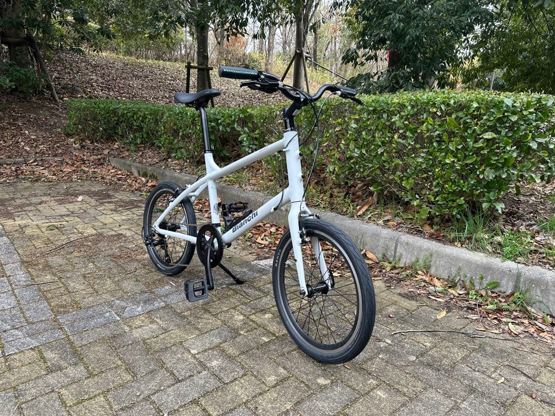 自転車本体 Bianchi LECCO 2022