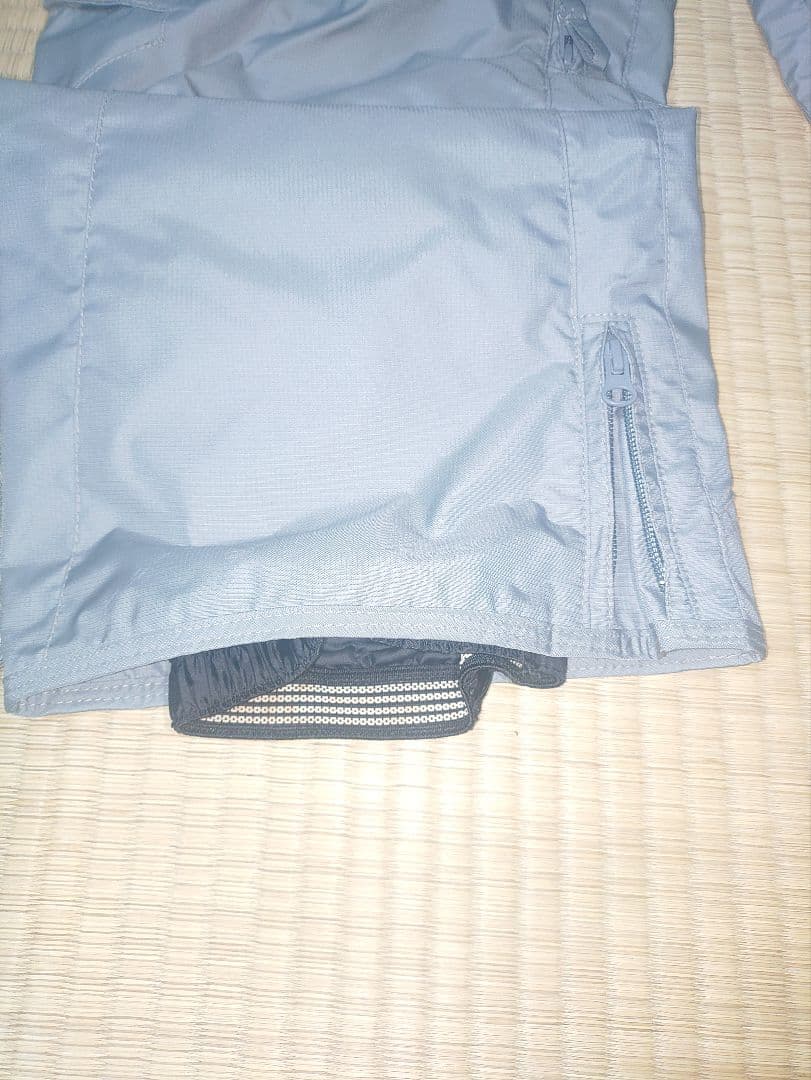 最終値下　スキー　スノーボードウェア 上下セット