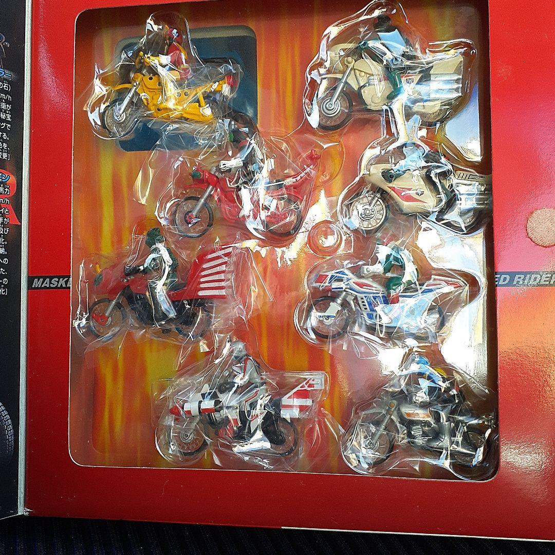 栄光の8人ライダーマシーン　キャラウィール　アルティメットエディション　ヒーロー
