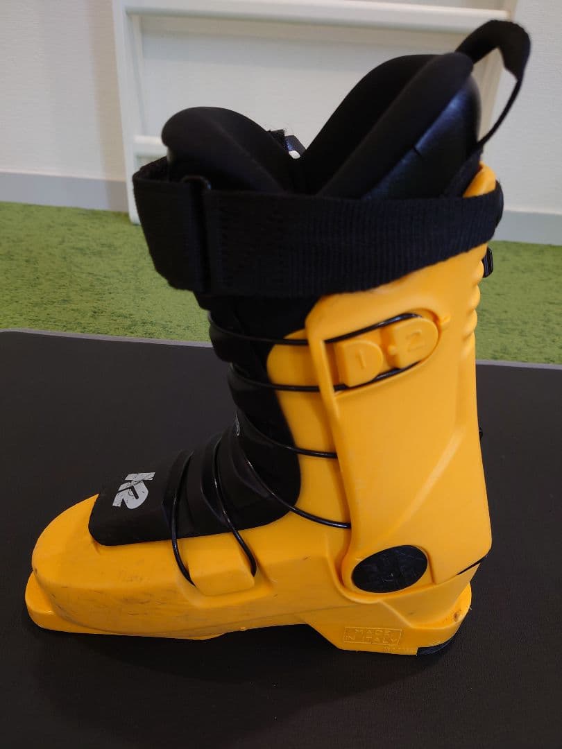 K2 evolver スキー用ブーツ フレックス70 イエロー　24.5cm