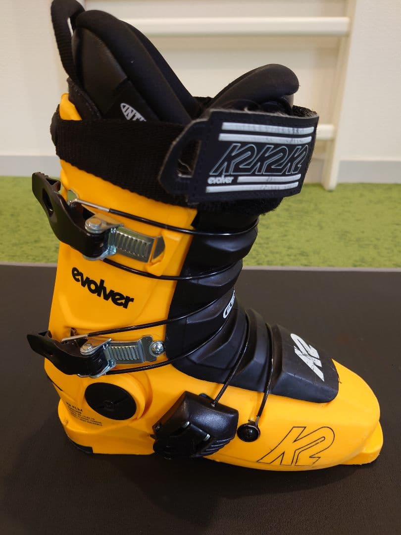K2 evolver スキー用ブーツ フレックス70 イエロー　24.5cm