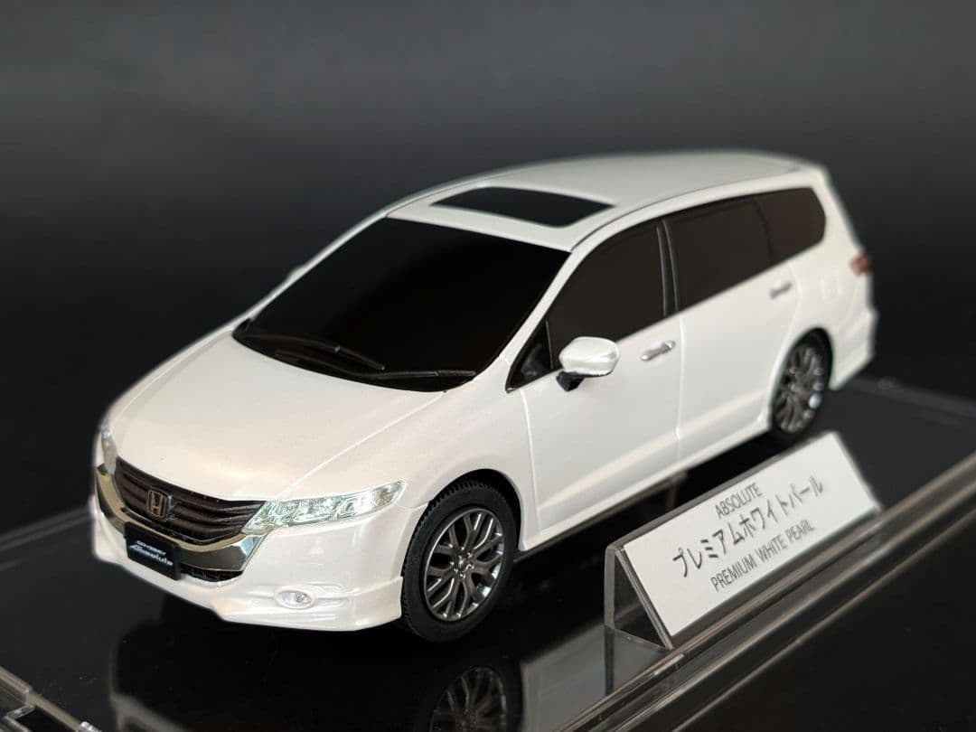 HONDA カラーサンプル オデッセイ アブソルート プレミアムホワイトパール