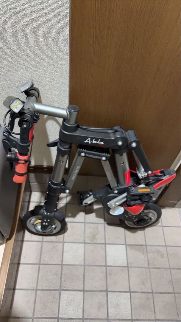 A-bike city 折りたたみ自転車　ノーパンクタイヤ　後付けライト