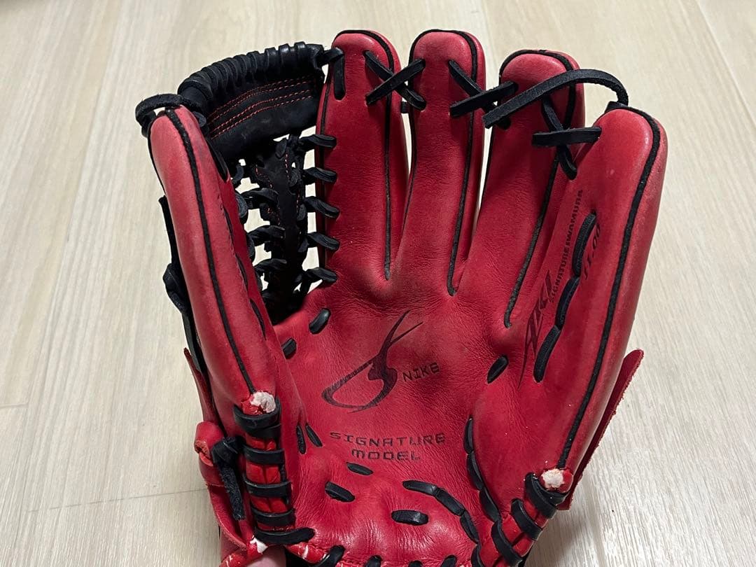 ナイキ グラブ　軟式　内野用　グローブ NIKE 岩村モデル