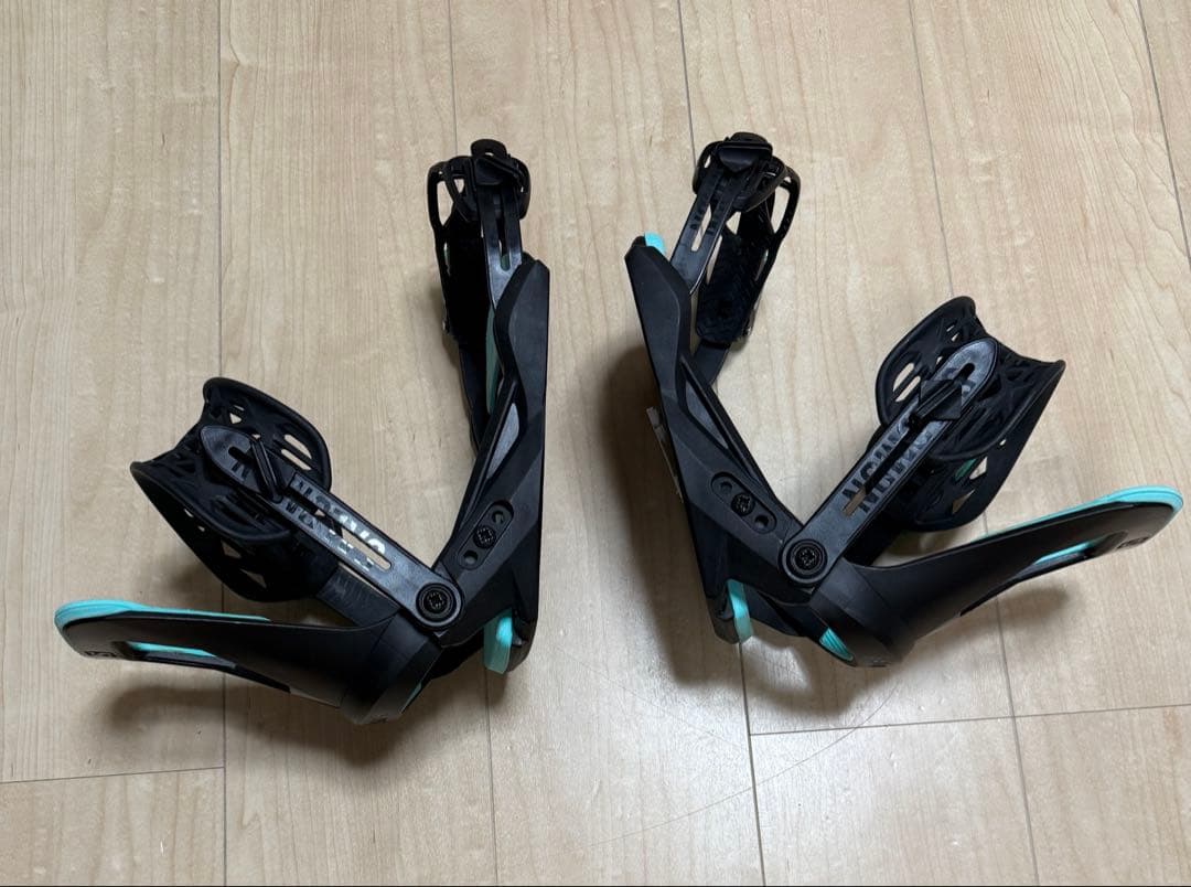 SALOMON スノーボードビンディング THE FUTUREとブーツセット