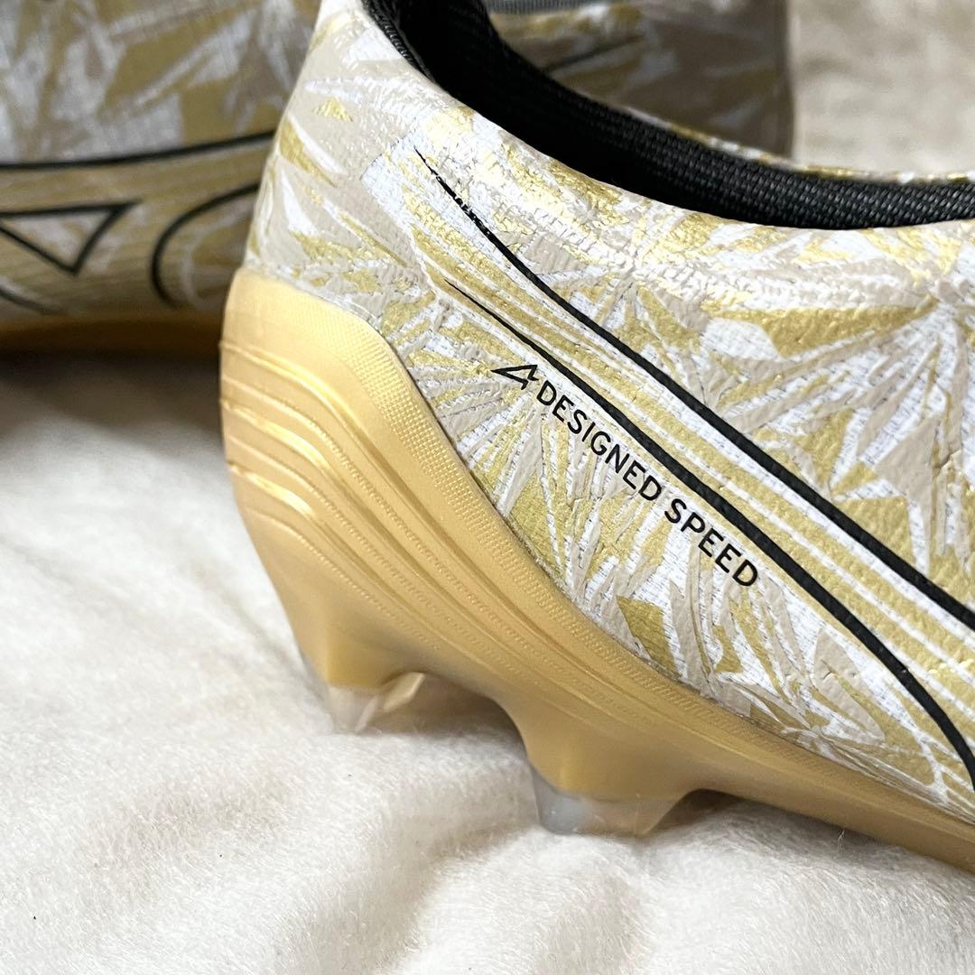 新品✨　MIZUNO ALPHA サッカースパイク　限定カラー　日本製　最高級