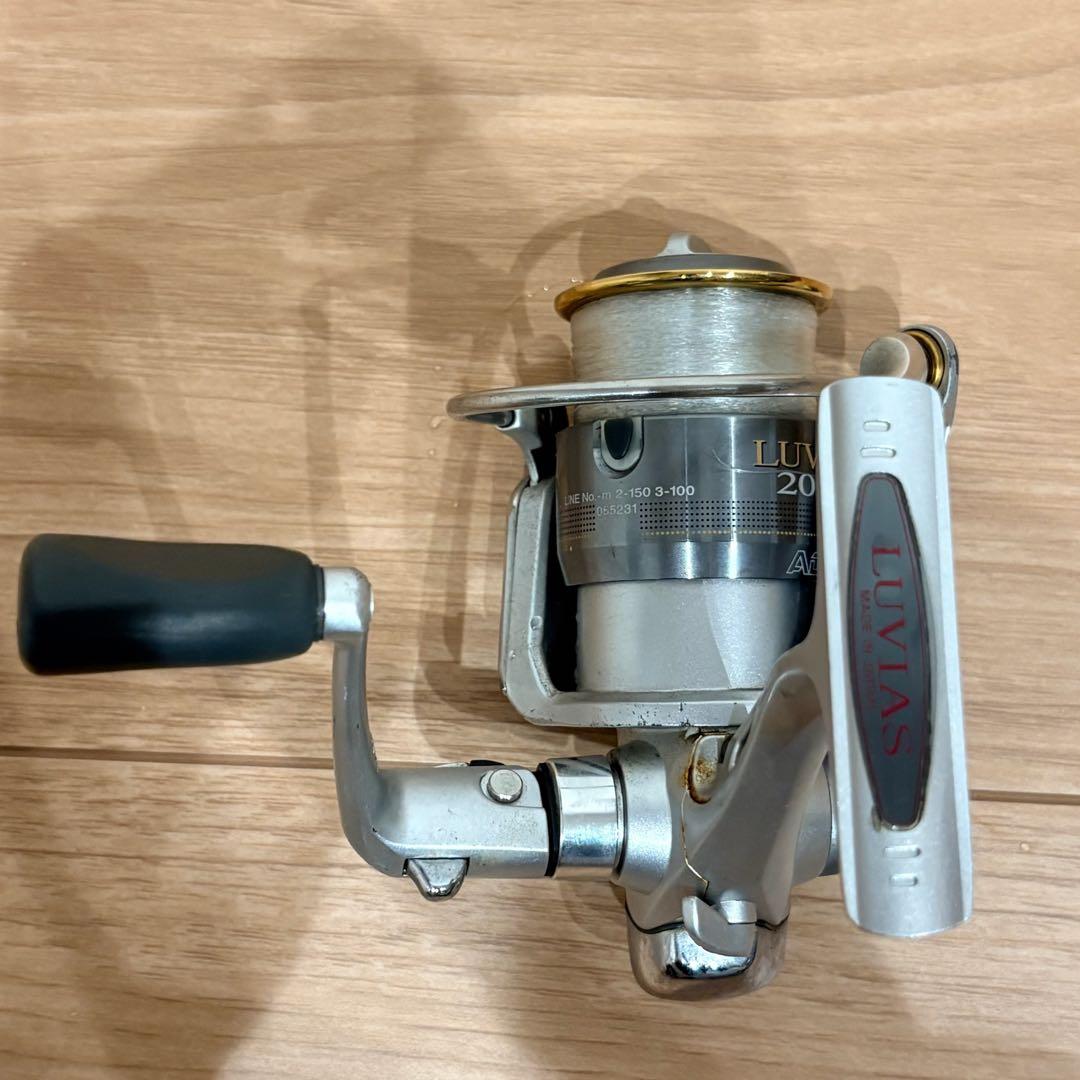 DAIWA ダイワ LUVIAS ルビアス 2000 軽量 スピニングリール