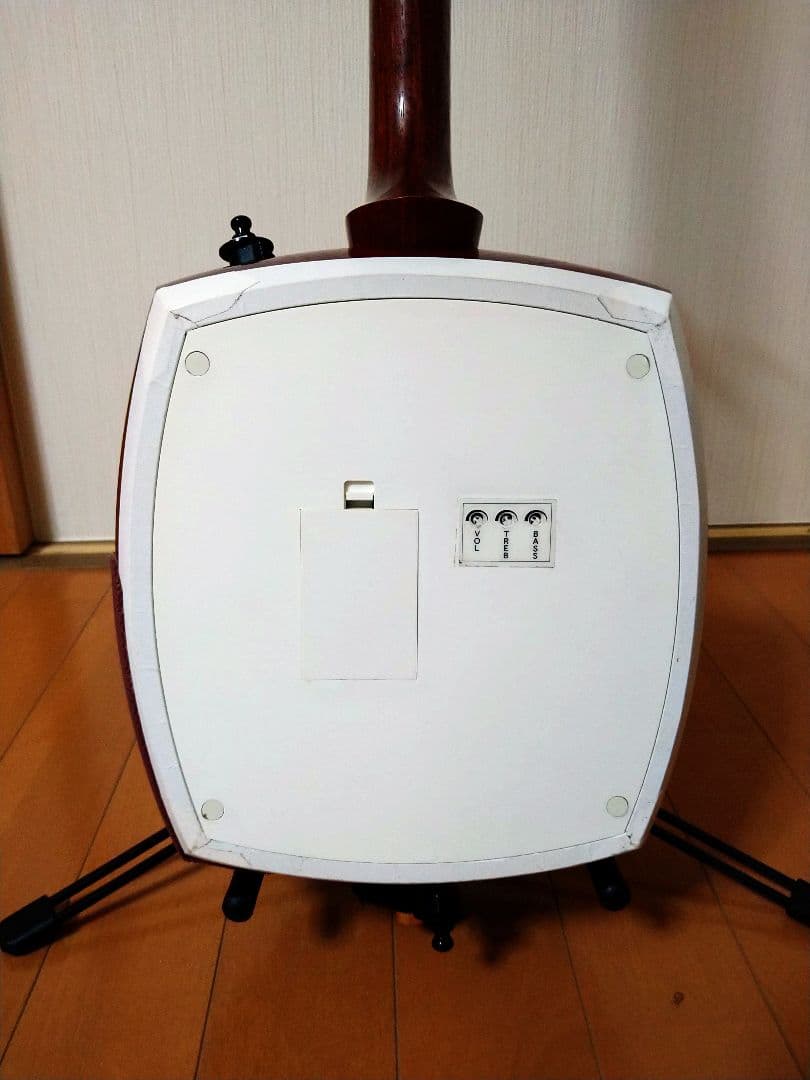 エレキ使用　津軽三味線　夢絃21　ストラップピン付き　即使用可能！