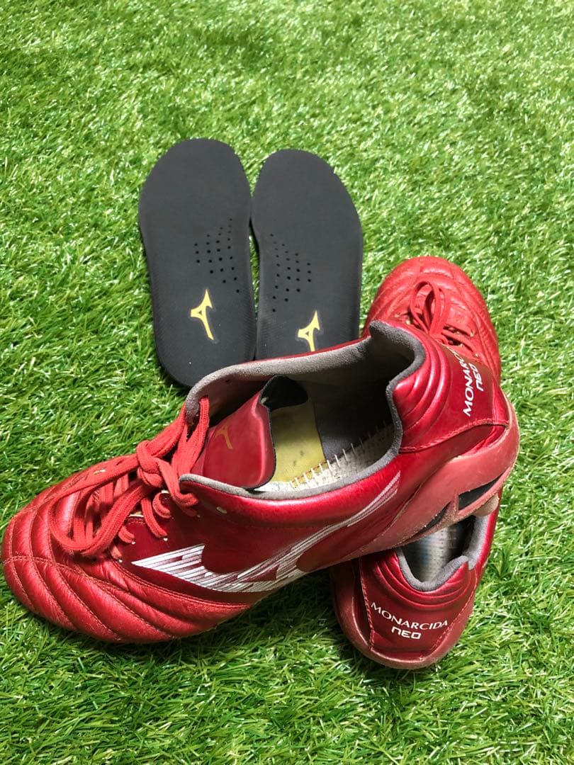 Mizunoモナルシーダネオ3エリート 赤　24.5cm ミズノサッカースパイク