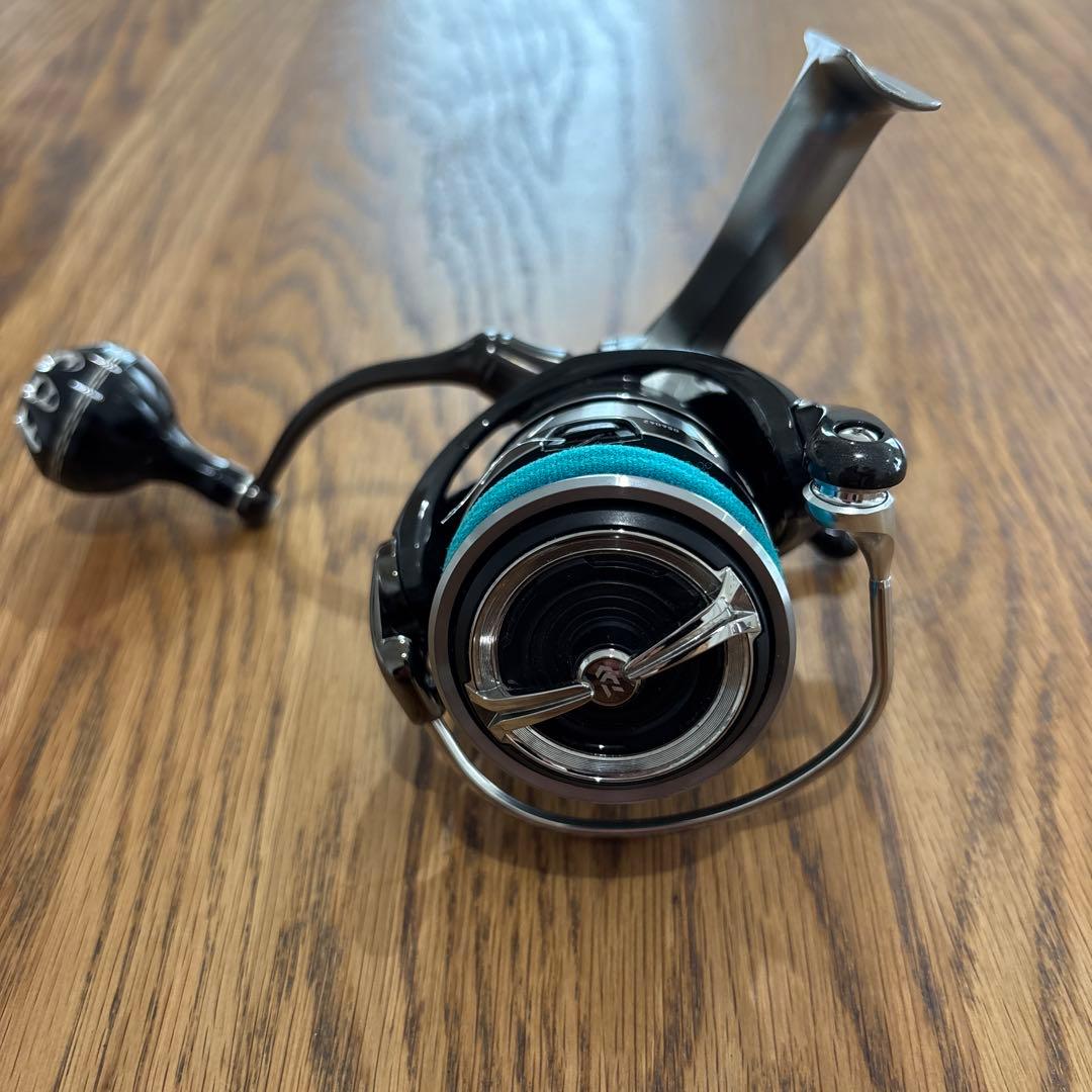 DAIWA スピニングリール　CALDIA LT3000-CXH