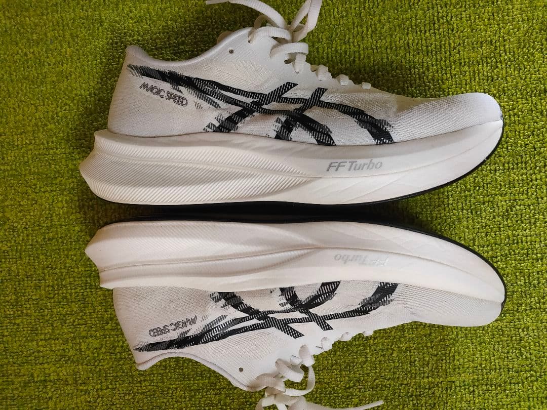ASICS MAGIC SPEED 4ワイド 27、5cm