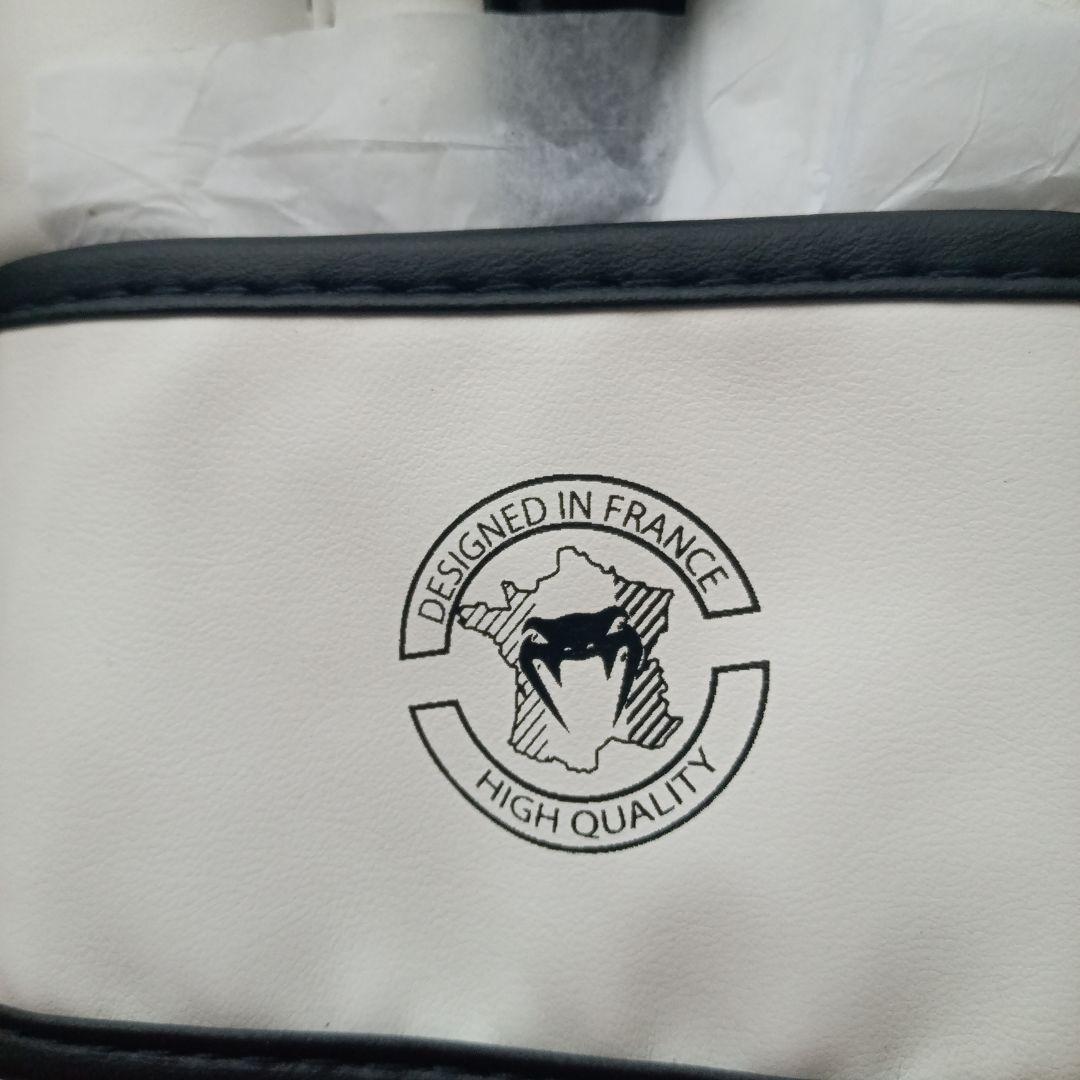 16oz UFC Venum Challenger 3.0 ボクシンググローブ