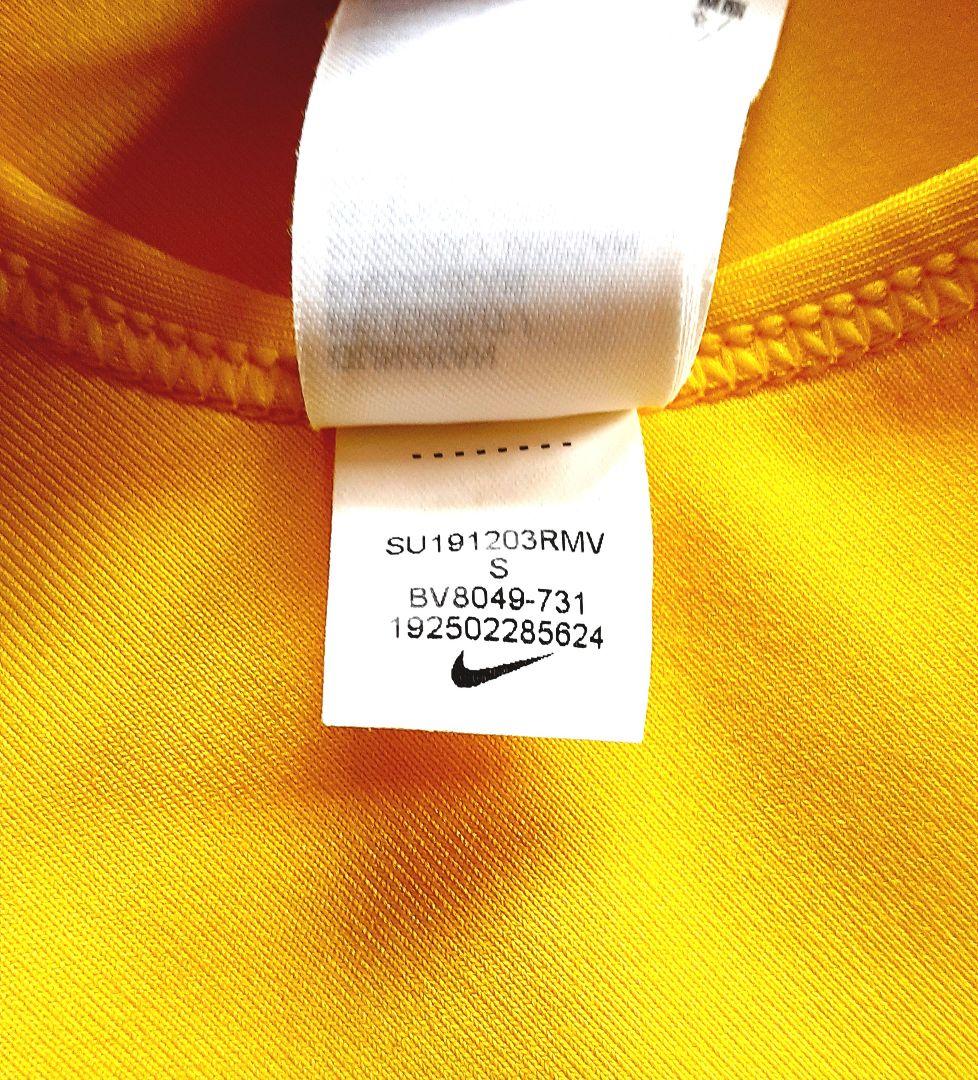NIKE　OFF WHITE　スポーツブラ　レディースのS　スポブラ　イエロー