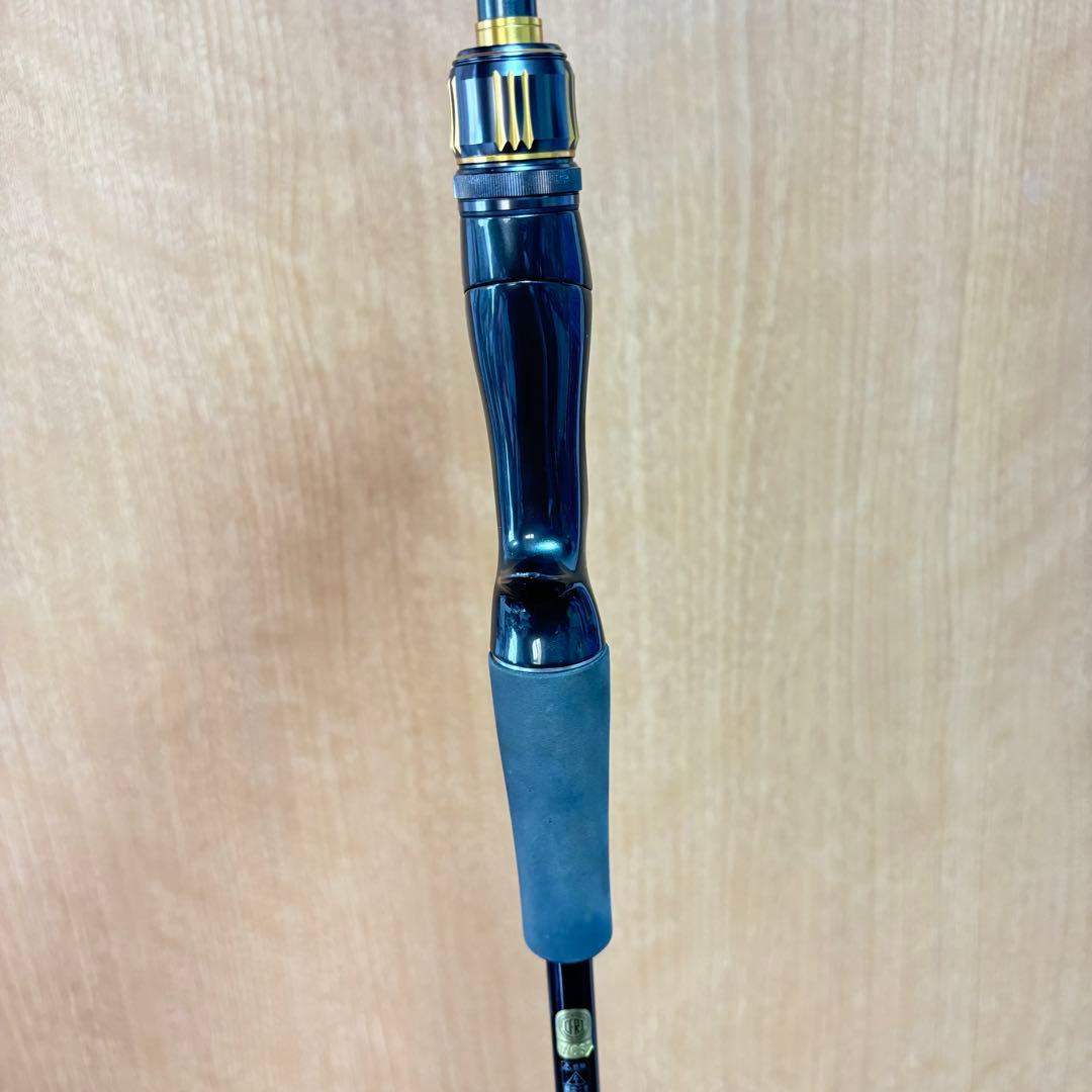 バスワンXT+ BASS ONE XT+ ベイトロッド 166M-2
