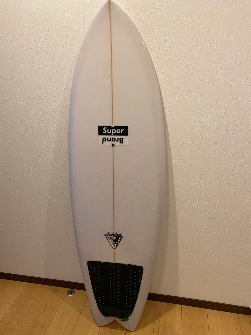 Super brand ショートボード 5'7\" シリアルトライ