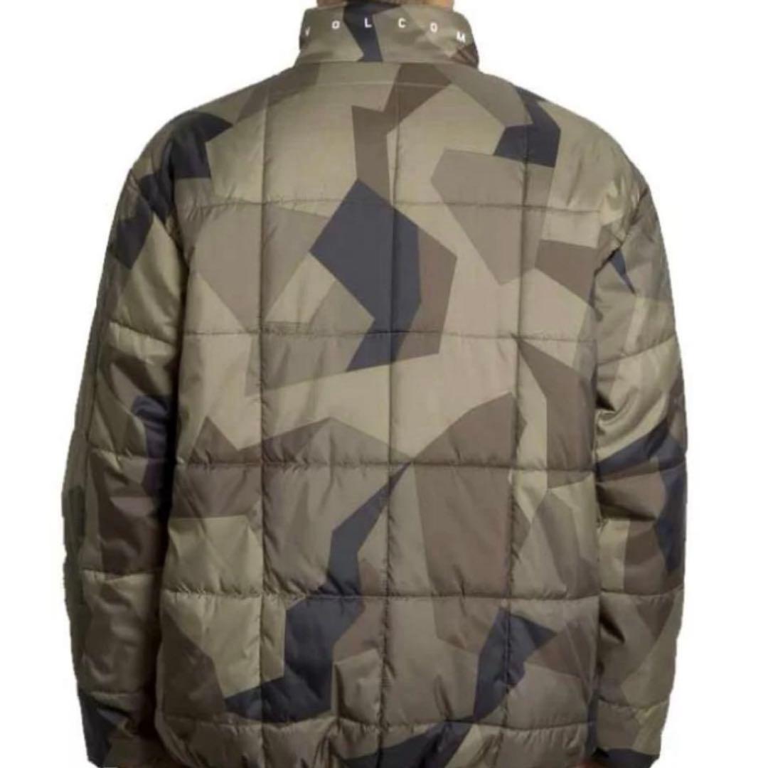 VOLCOM 2019年秋冬物　迷彩　アノラックダウン　人気　Mサイズ