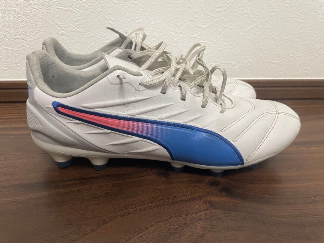 Puma サッカーシューズ ホワイト/ブルー