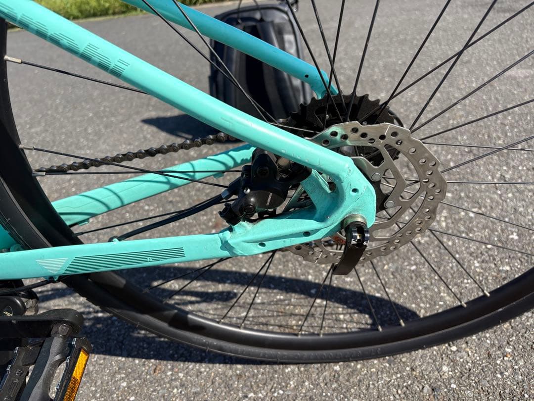 ディスクブレーキ クロスバイク　Bianchi c.sport2 ビアンキ 美品