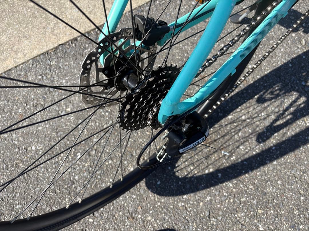 ディスクブレーキ クロスバイク　Bianchi c.sport2 ビアンキ 美品