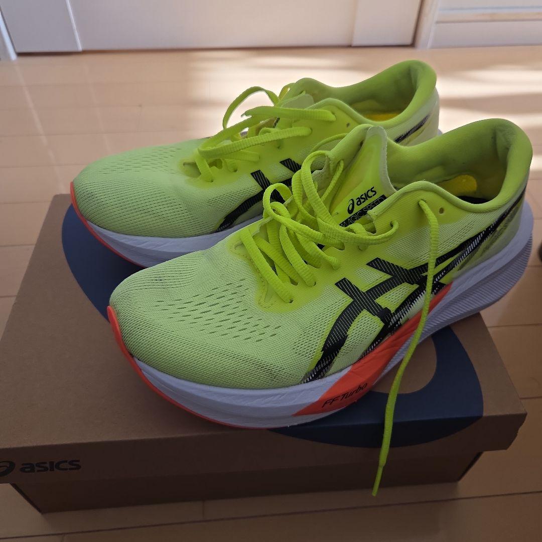ASICS マジックスピード４ ランニングシューズ 26.5cm