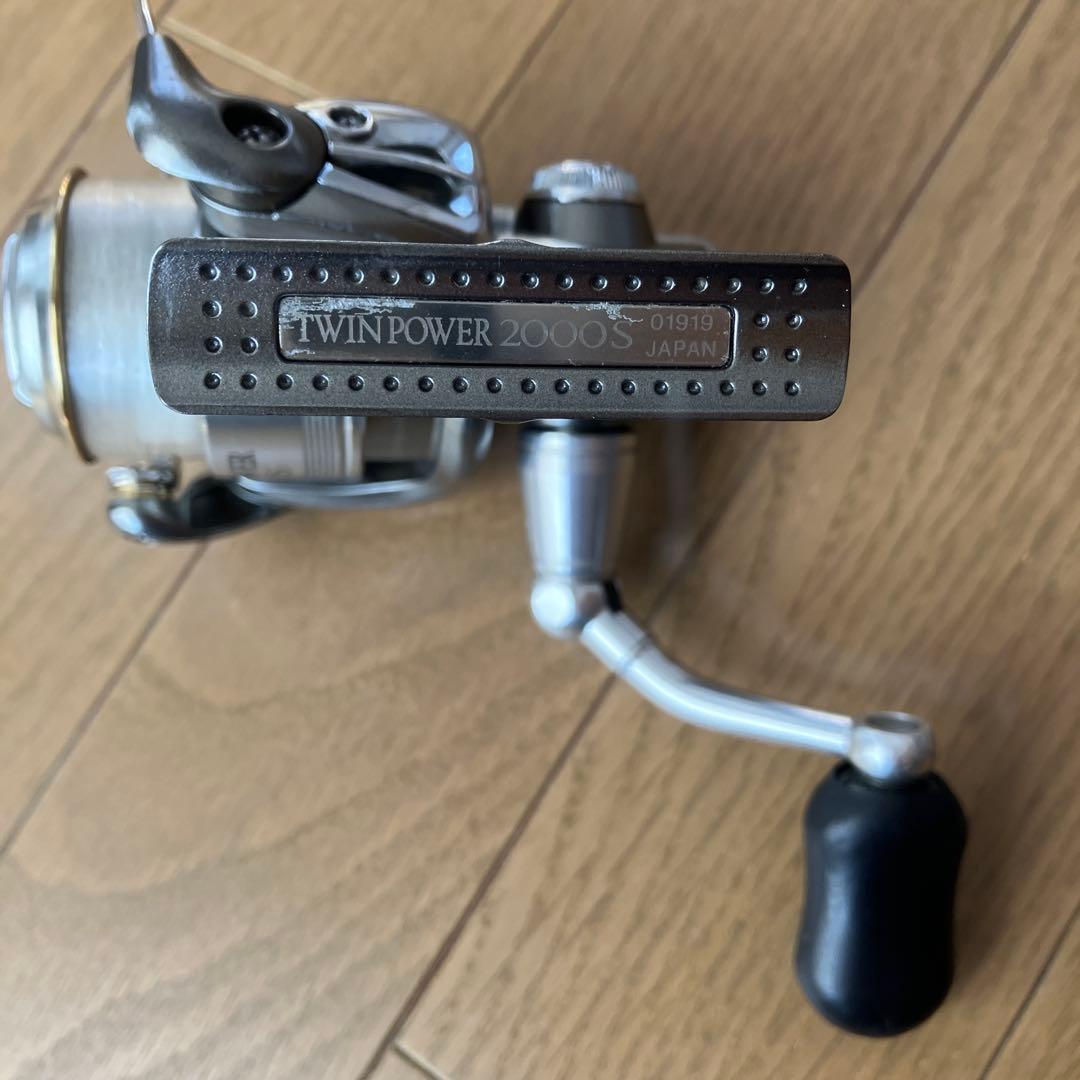 ヒロ　TWIN POWER 2000S スピニングリール