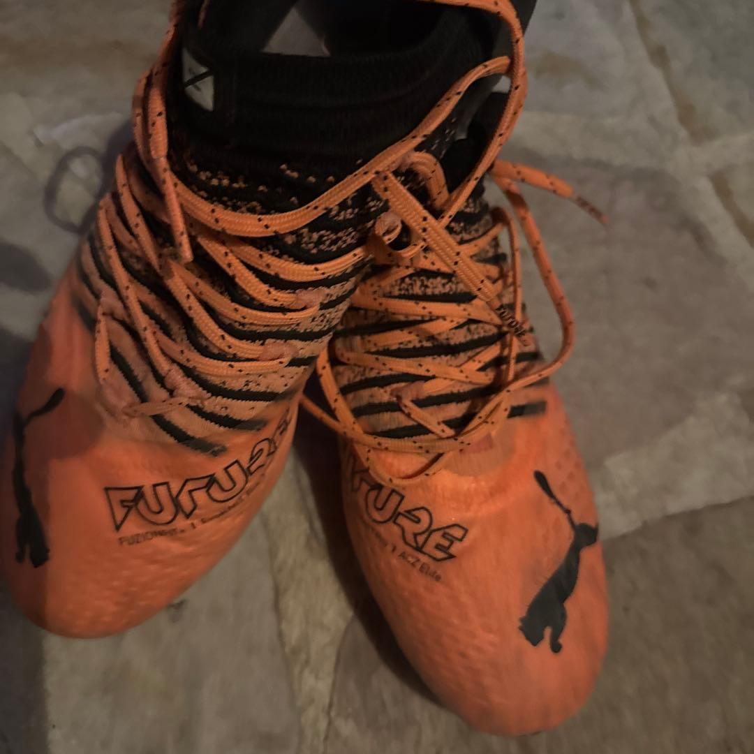 Puma FUTURE 5.1 サッカーシューズ オレンジ