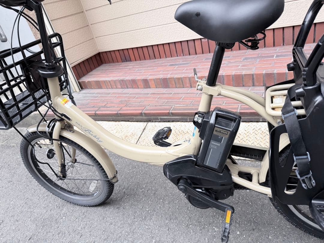子供乗せ　ヤマハ　電動アシスト自転車 チャイルドシート付き ベージュ