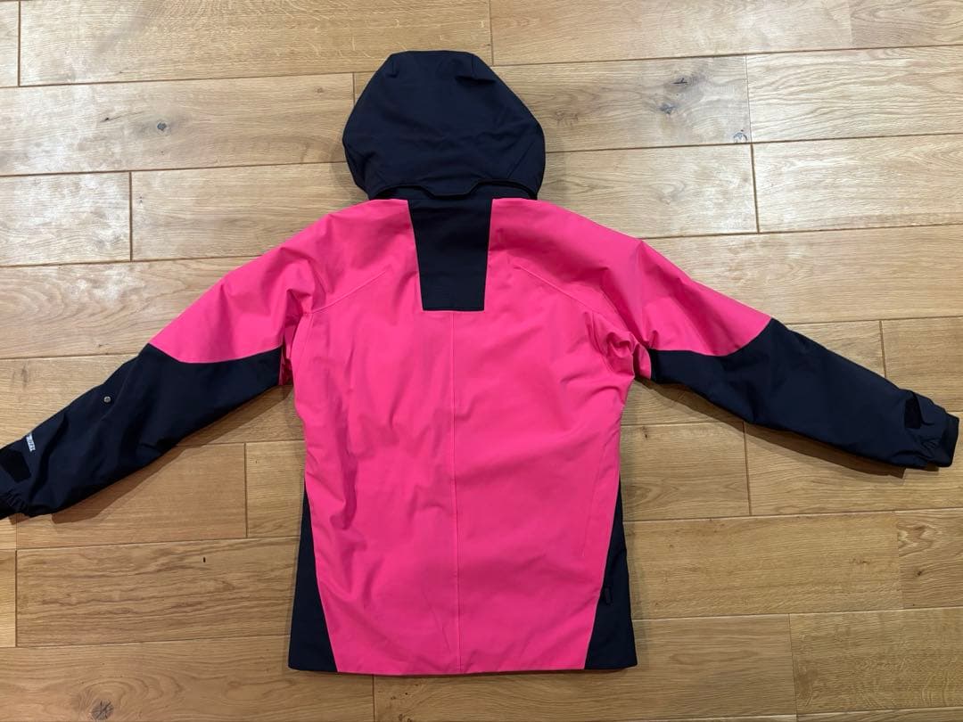 DESCENTE デサント　スキー　スノーボード　ウェア　ジャケット　Mサイズ